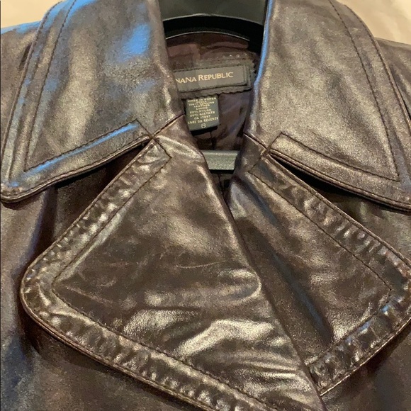 Coat - Picture 4 of 4